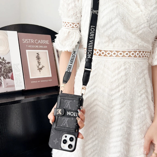 アップサイクルされたルイ・ヴィトンの iPhone ウォレット フォン ケース