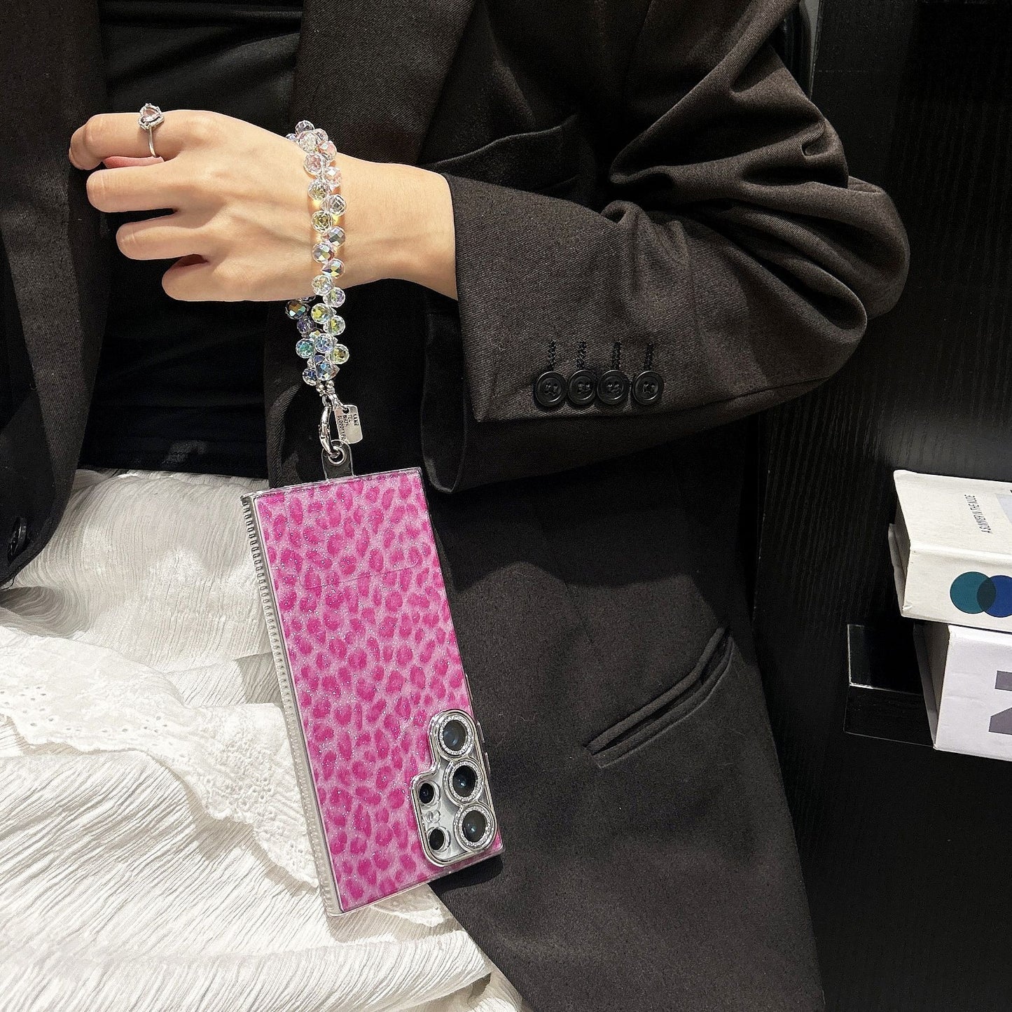 ダイヤモンド グリッター レーザー ヒョウ柄 リストチェーン 携帯電話ケース Samsung Galaxy S24/S23/S22 ultra用