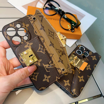 高級レザーエンボスクロスボディケース