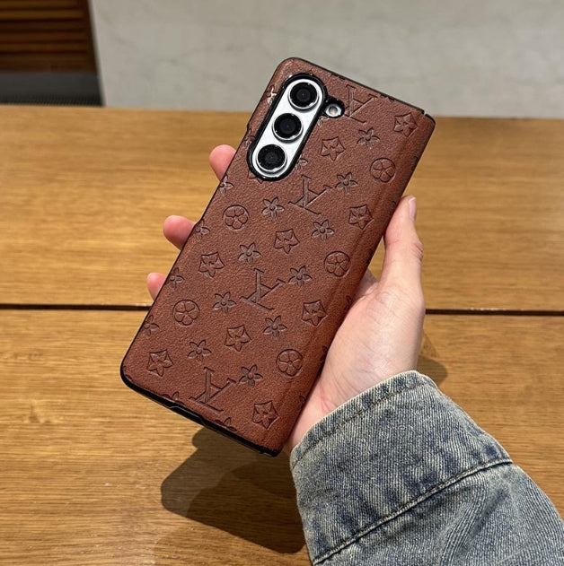 レトロ LV パターン センター シャフト Z FOLD 用保護ケース
