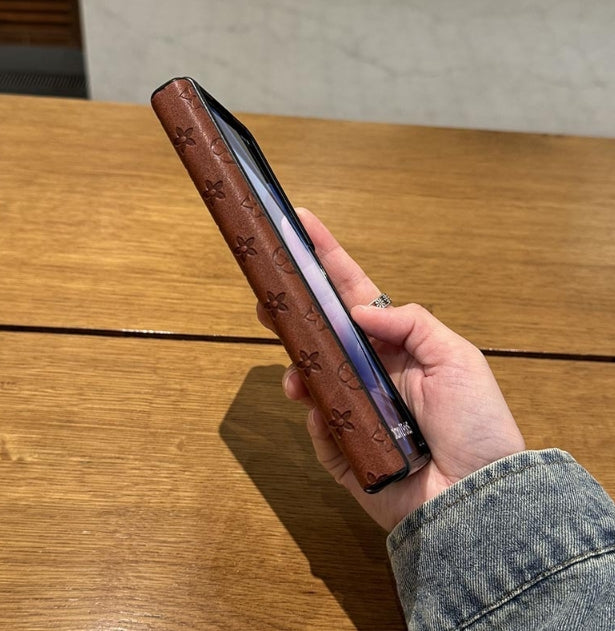 レトロ LV パターン センター シャフト Z FOLD 用保護ケース