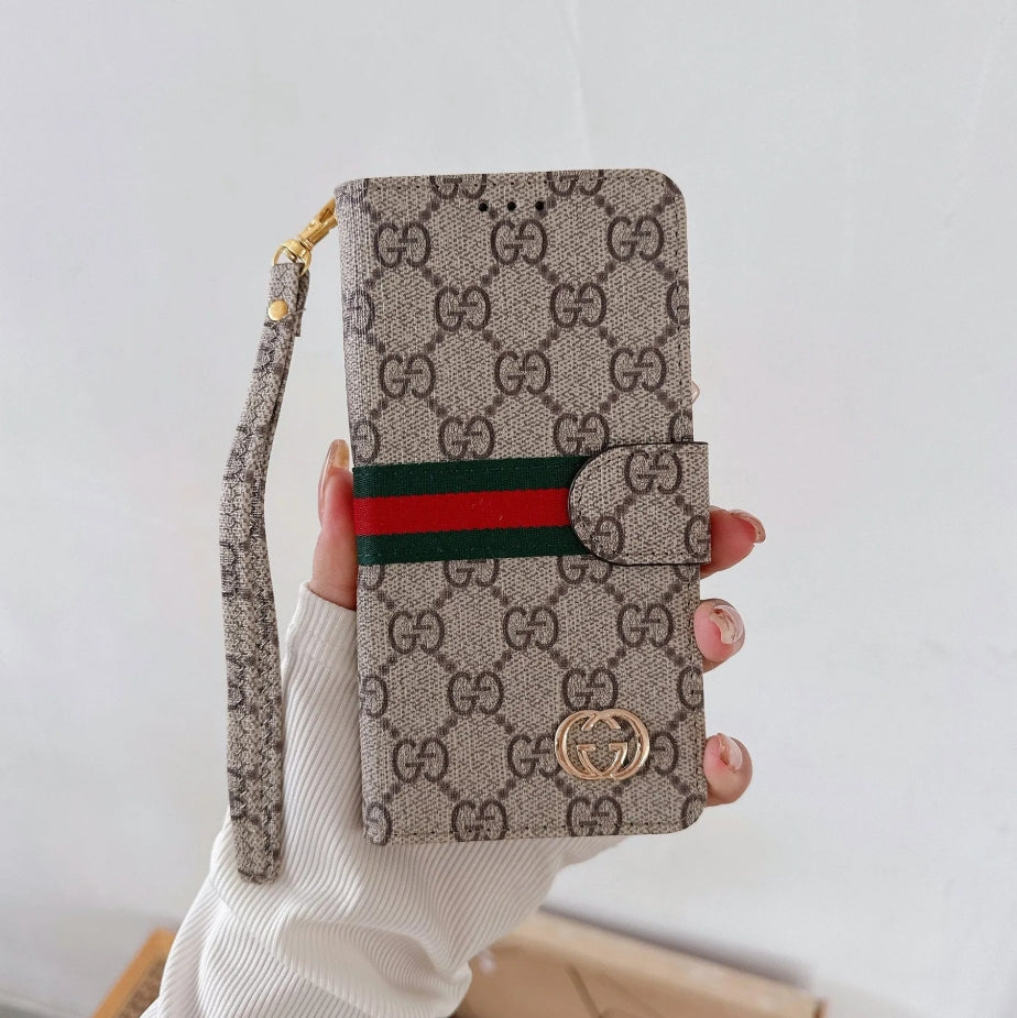 グッチ ウォレットケース iPhone ベージュ レザー iPhone用