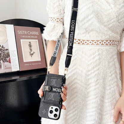 アップサイクルされたルイ・ヴィトンの iPhone ウォレット フォン ケース