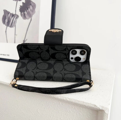 コーチ iPhone ケース レザー フリップケース カードホルダー付き