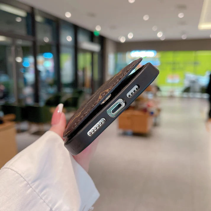 カードホルダー付き高級iPhone用レザーケース - 2-in-1デザイン